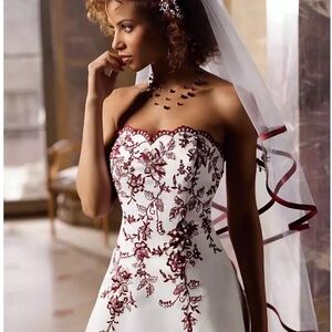 David's Bridal Strapless White Dress with Red Embroidery